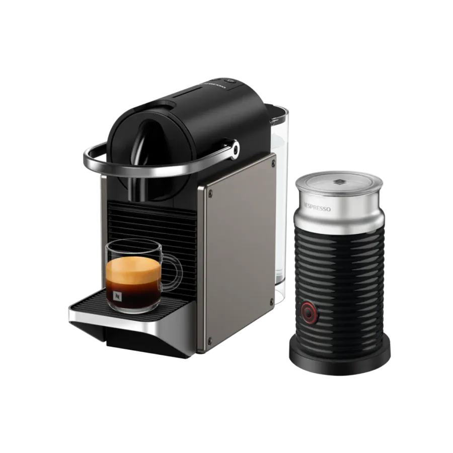 Nespresso Pixie Titan ve Aeroccino 3 Espresso Makinesi