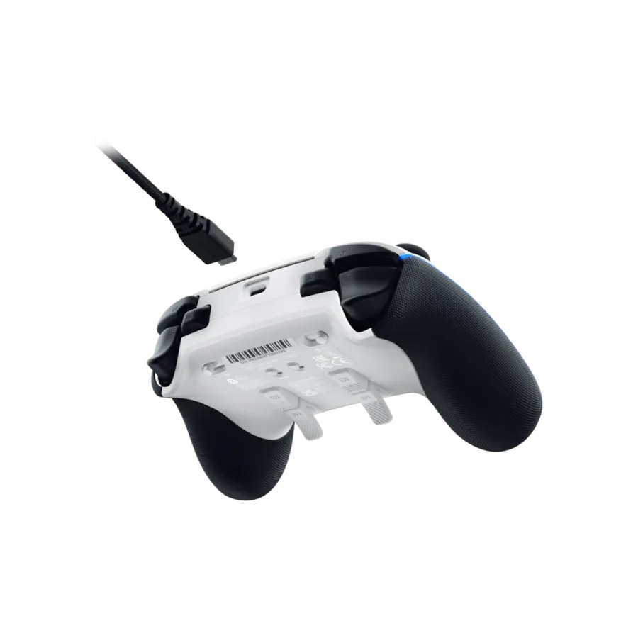 RAZER WOLVERINE V2 PRO Oyuncu Ekipmanları